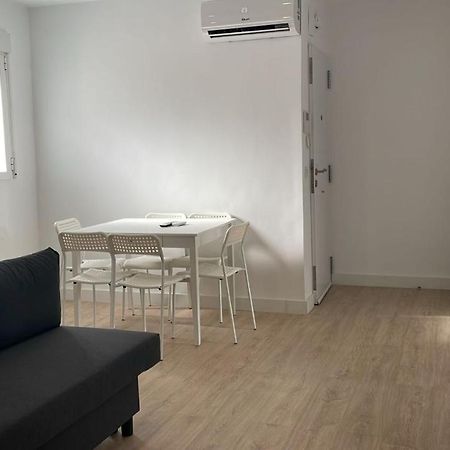 Apartament U5 A Estrenar Bien Situado Cerca De Metro Madryt Zewnętrze zdjęcie