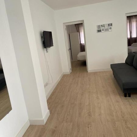 Apartament U5 A Estrenar Bien Situado Cerca De Metro Madryt Zewnętrze zdjęcie