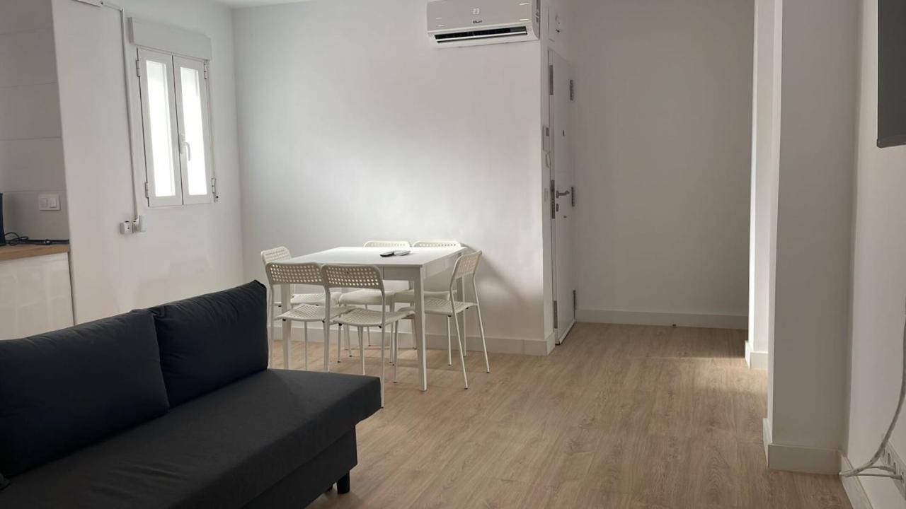Apartament U5 A Estrenar Bien Situado Cerca De Metro Madryt Zewnętrze zdjęcie
